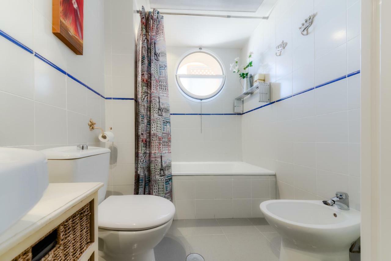 Atico Parque Kotinoussa Apartment Cadiz